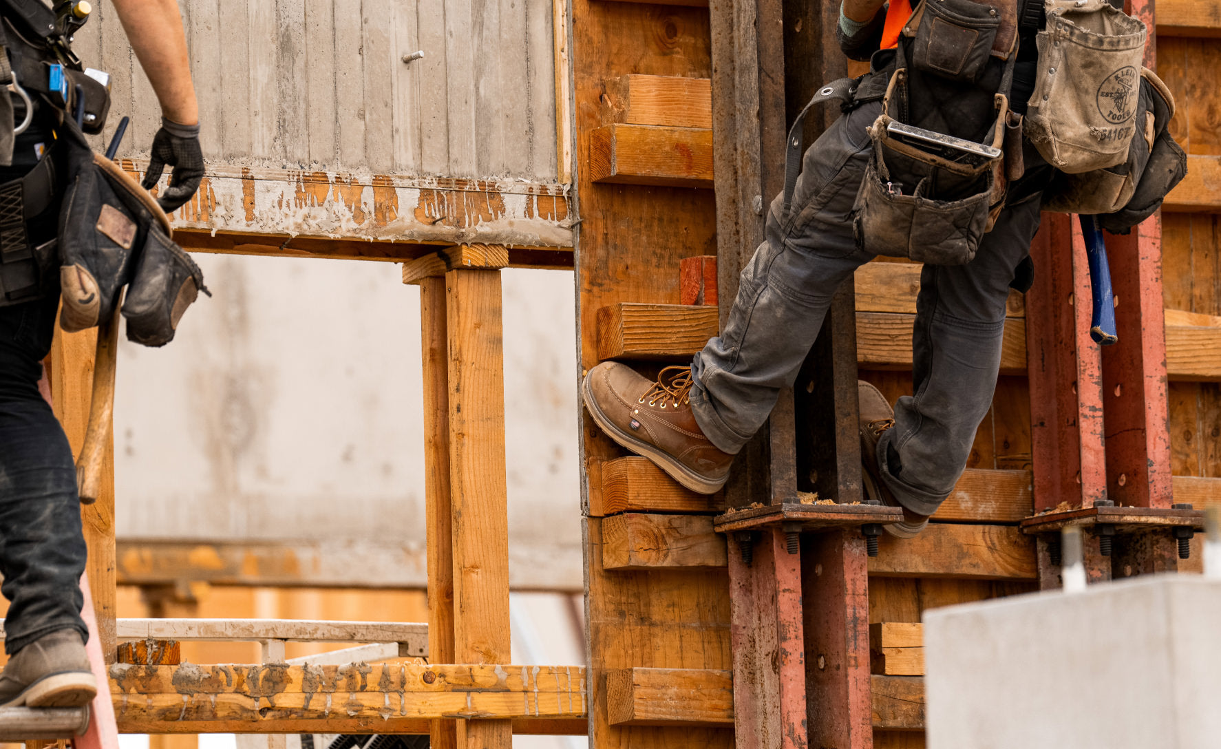 Men's Liberty 6" Boot (Soft Toe) Leather Brown/Birch - Image 7